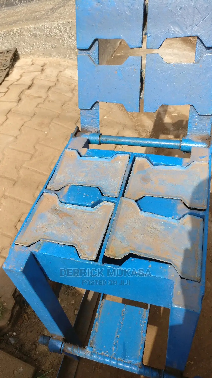 Quadral Pever Machine
