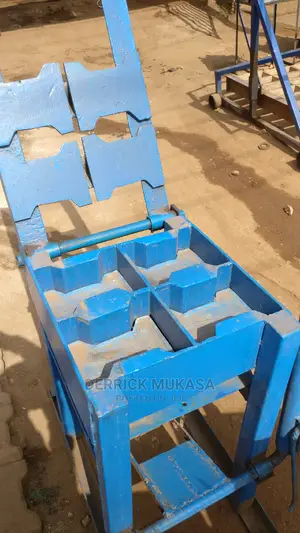 Quadral Pever Machine