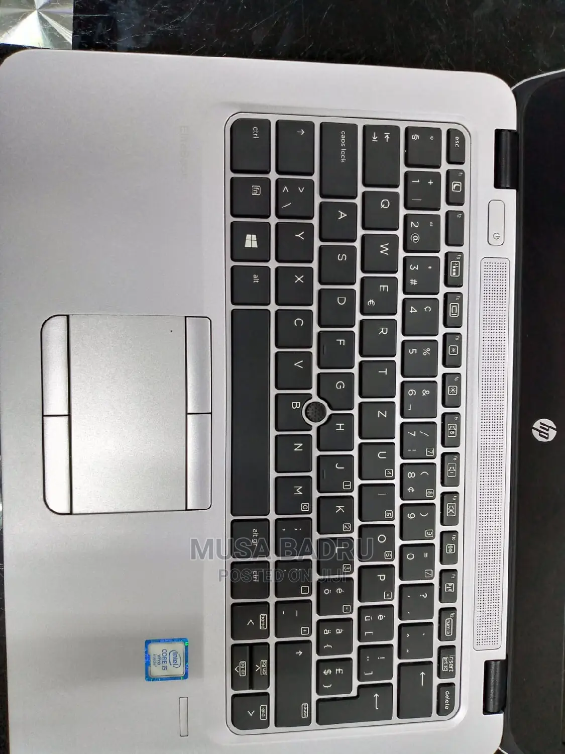 New Laptop HP EliteBook 820 G3 4GB Intel Core I5 SSD 256GB