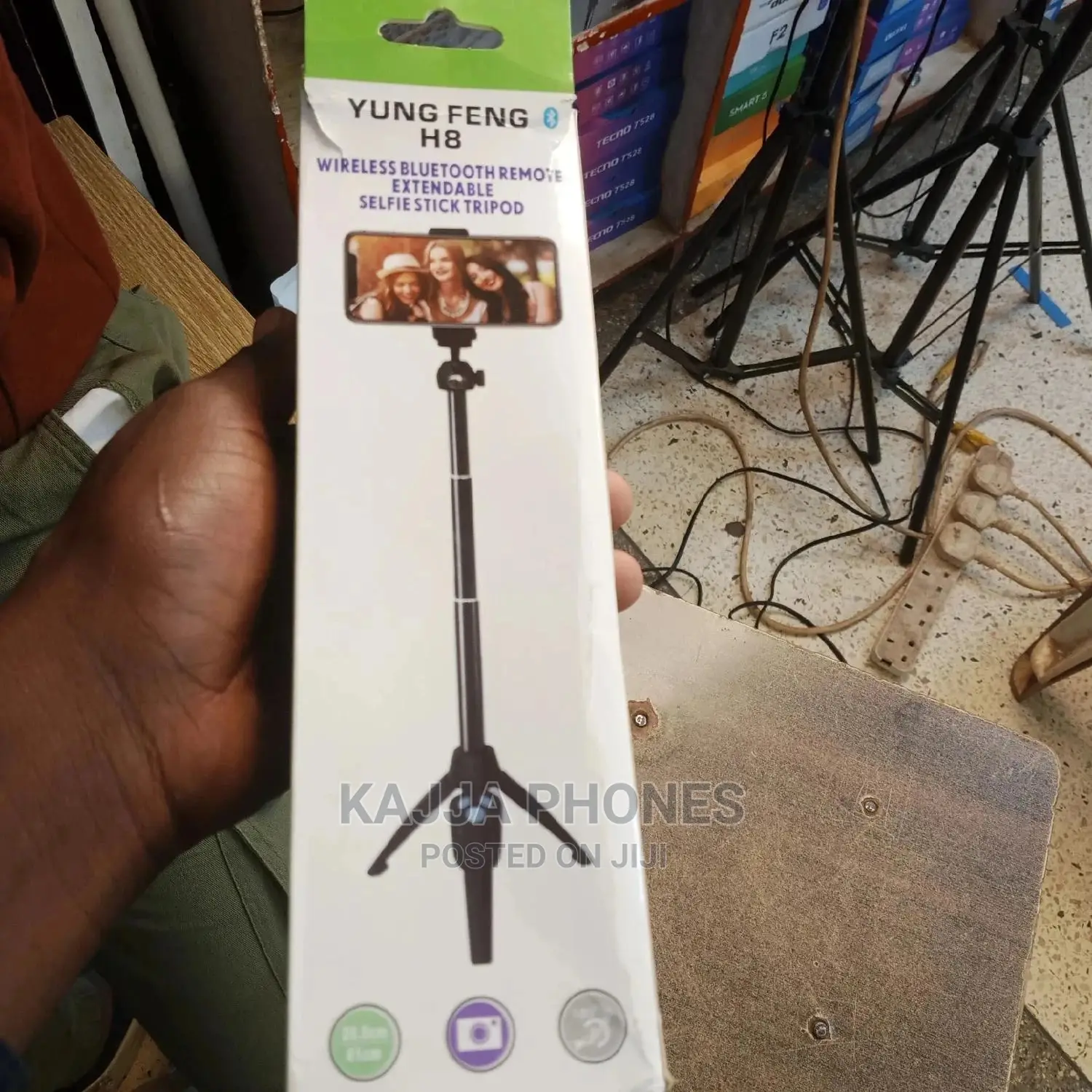 Yunteng H8 Tripod Stand
