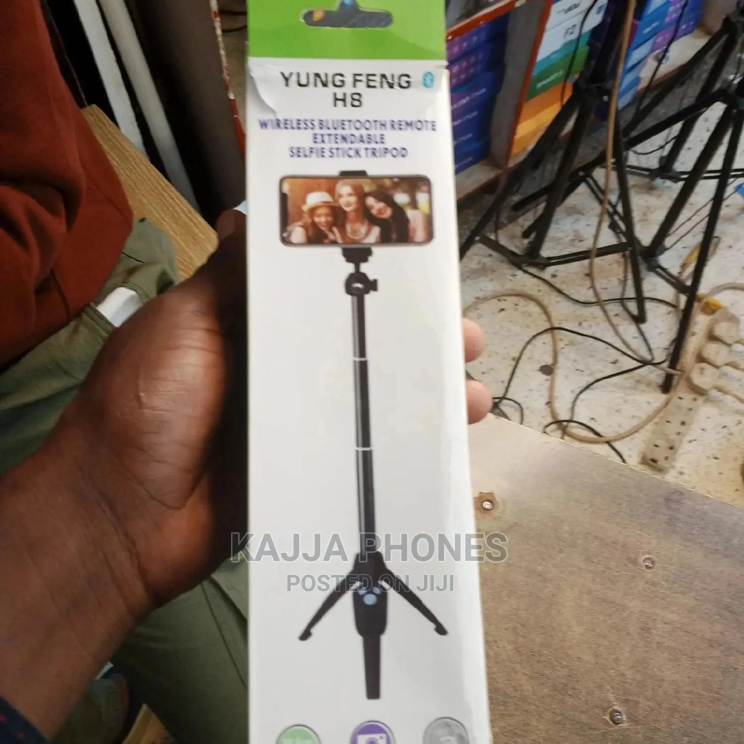 Yunteng H8 Tripod Stand