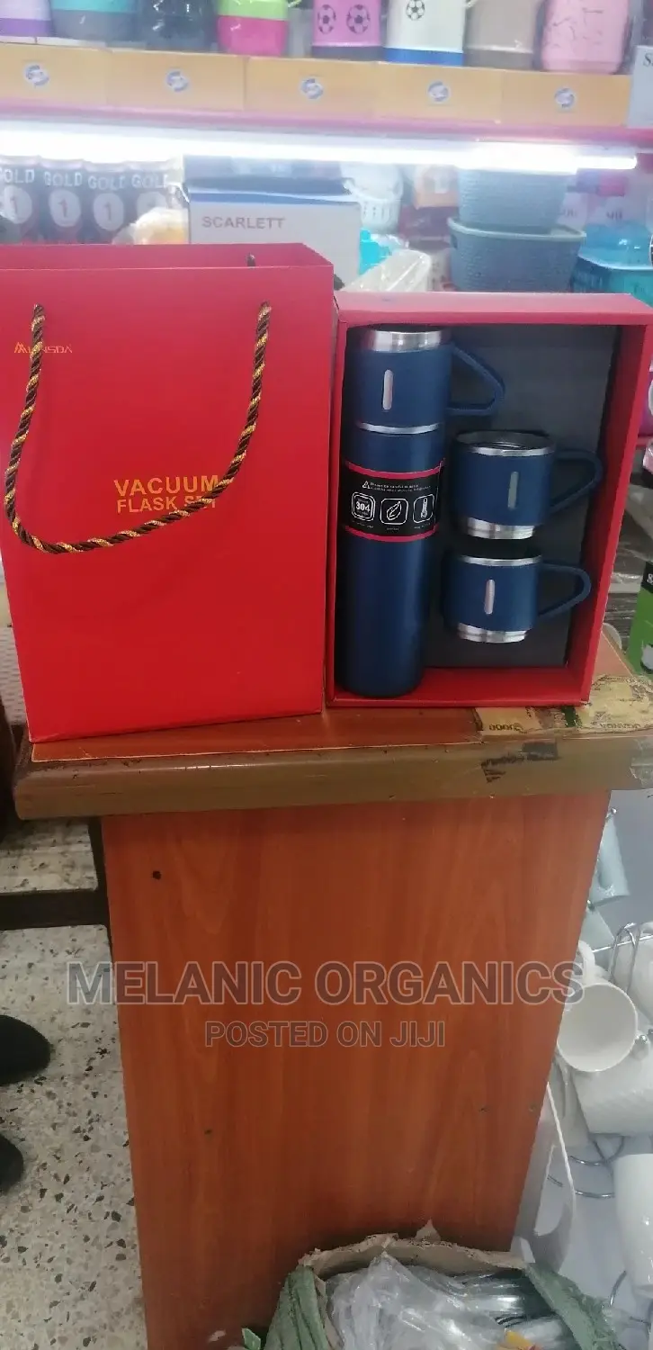 Vacuum Flask Gift Set (Valentine Gift)