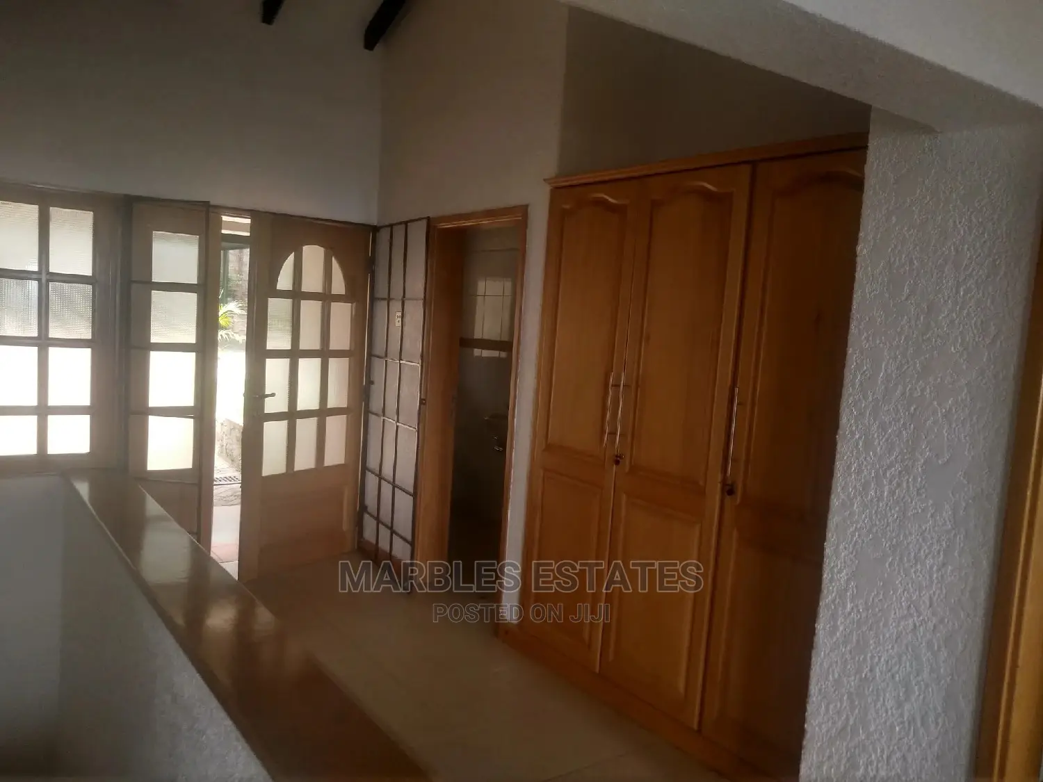 3bdrm Duplex in Mbuya, Central Division for Rent