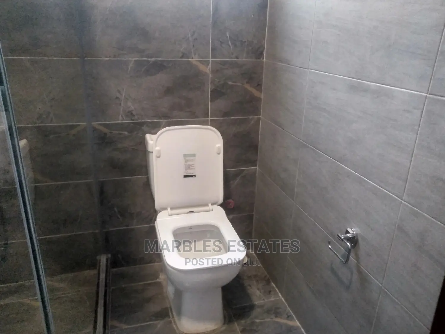 Furnished 4bdrm Apartment in Kololo, Central Division for Rent