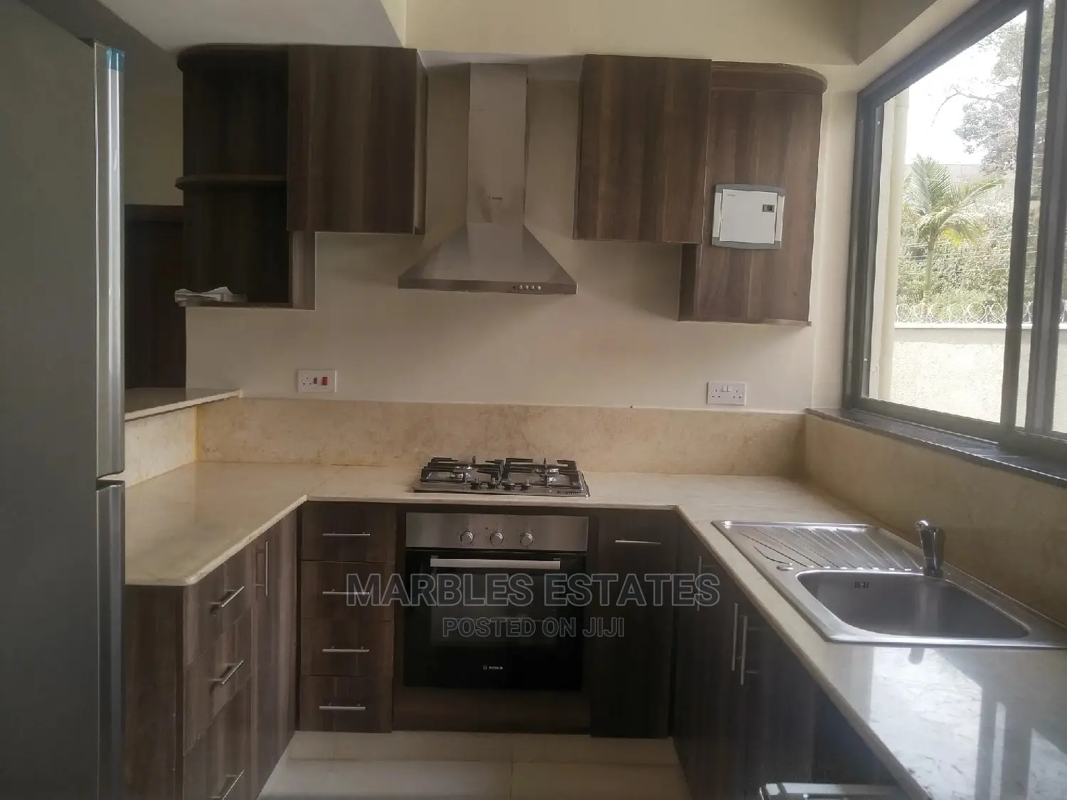 Furnished 3bdrm Apartment in Bugolobi, Central Division for Rent