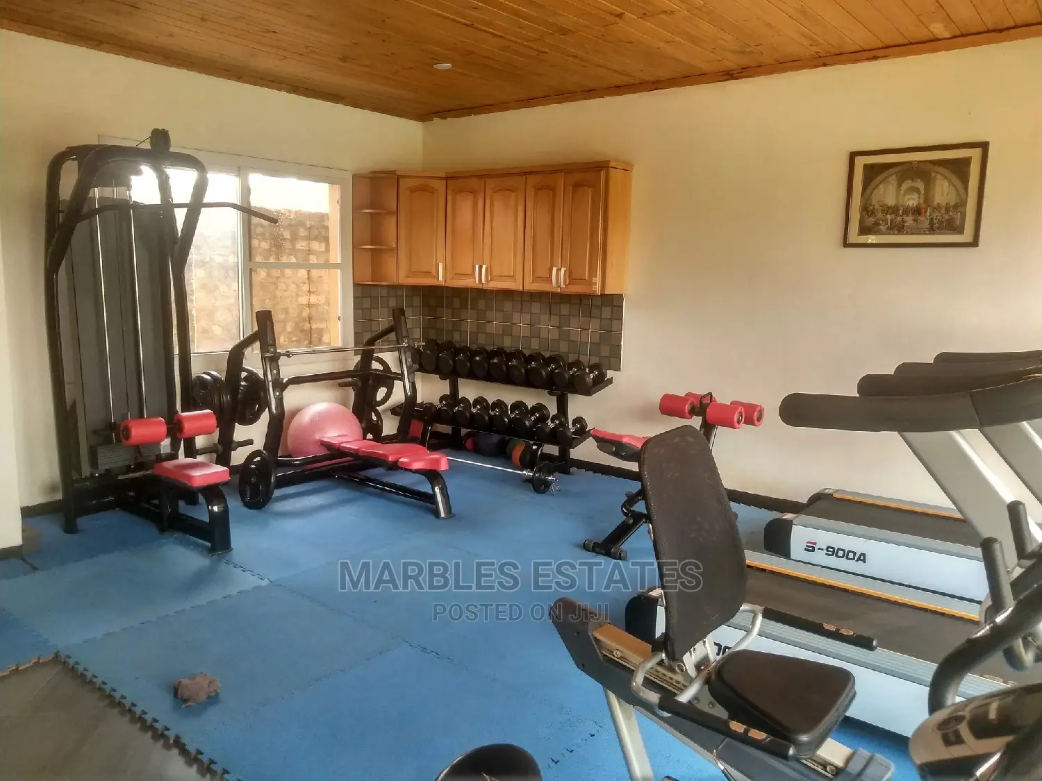 Furnished 3bdrm Apartment in Bugolobi, Central Division for Rent