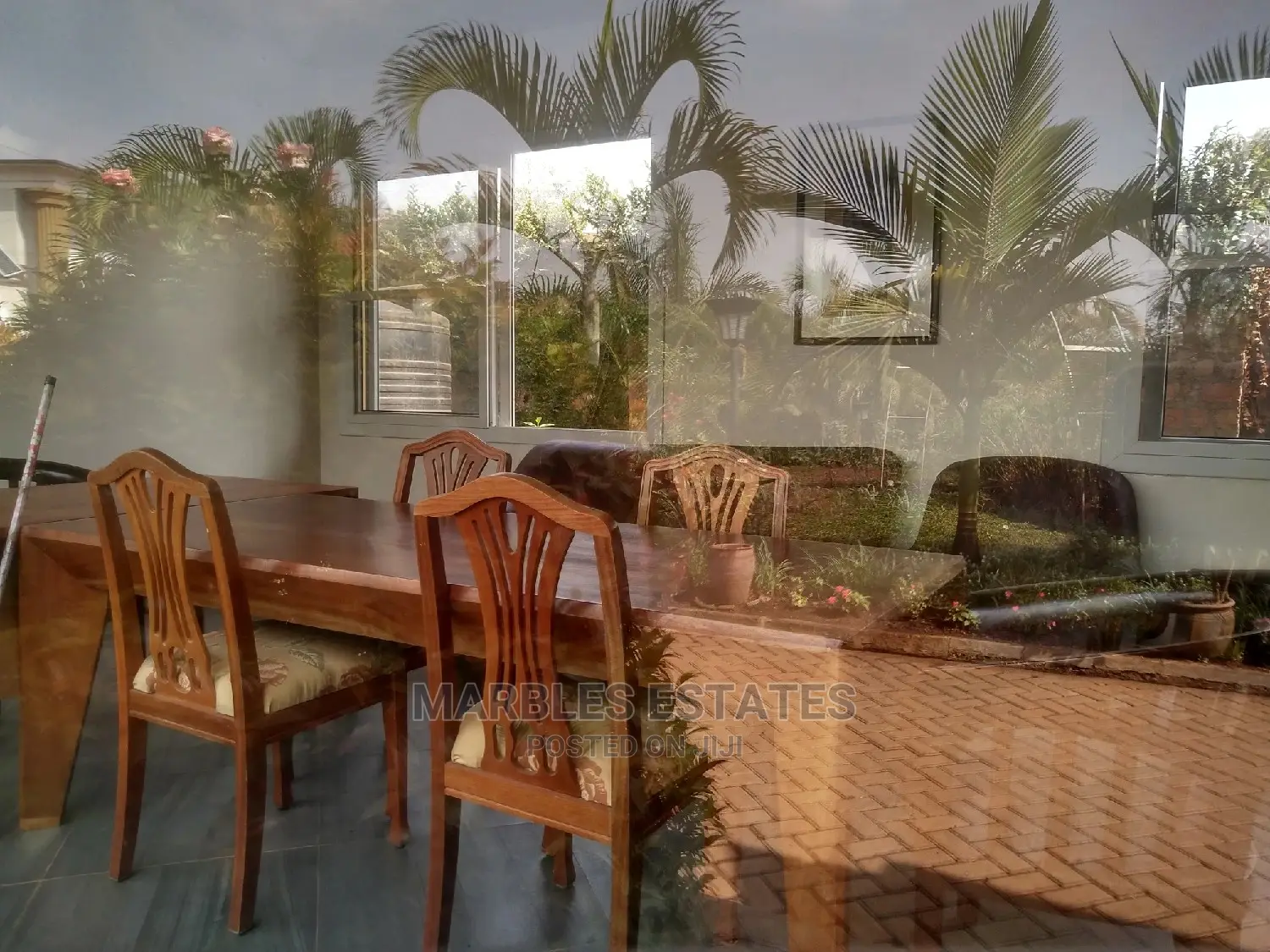 Furnished 3bdrm Apartment in Bugolobi, Central Division for Rent
