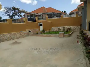 Furnished 4bdrm House in Kira for Sale