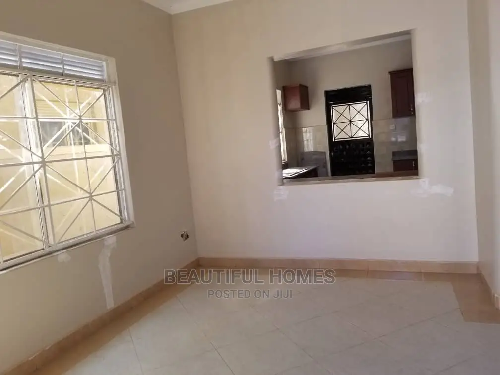 Furnished 4bdrm House in Mamerito Road, Kira for Sale