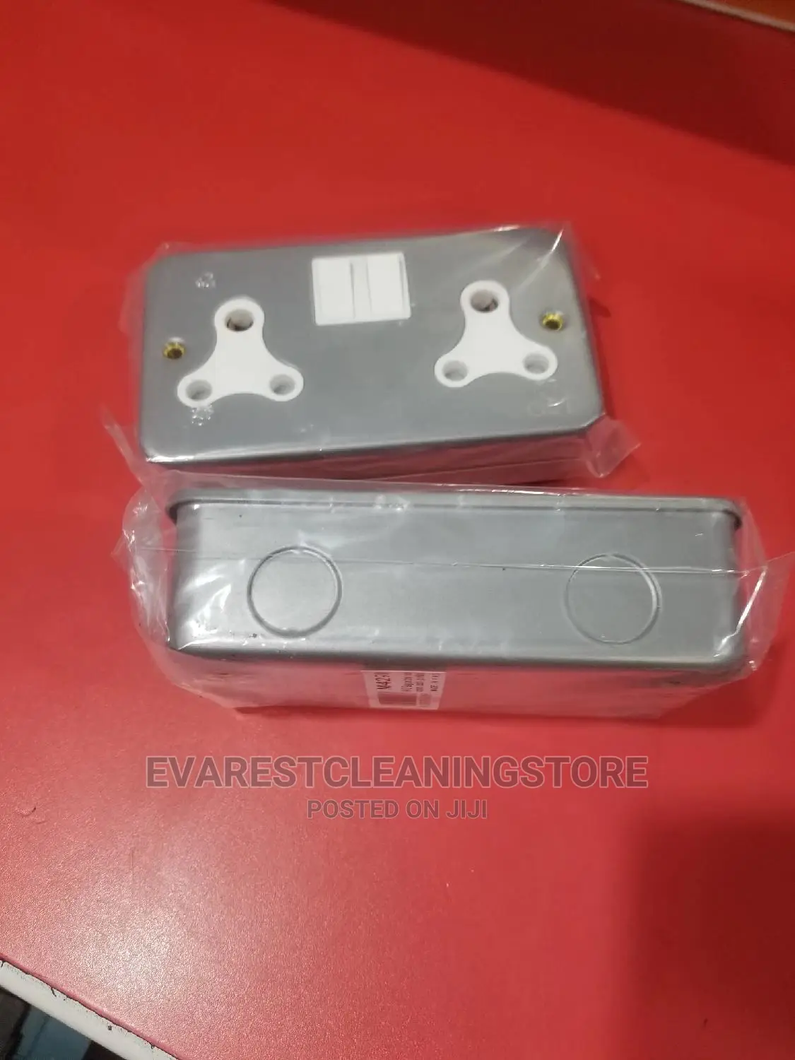 Heavy Duty Industrial Socket Round Uk
