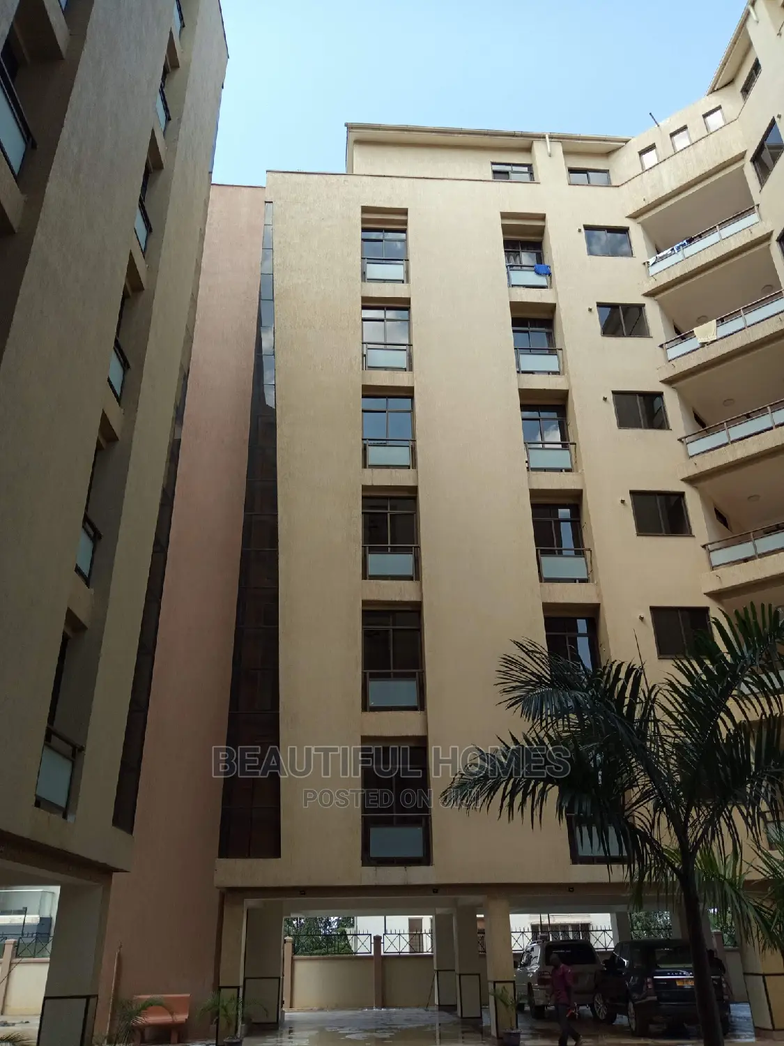 Furnished 3bdrm Condo in Kololo, Central Division for Sale