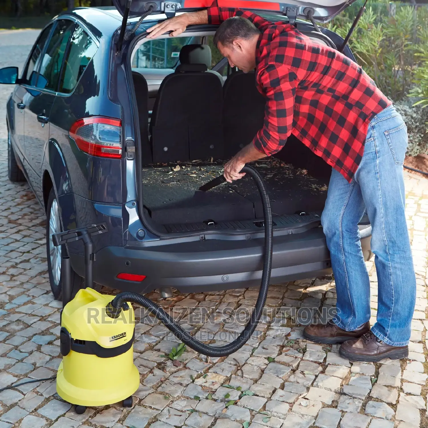 German KARCHER 12liter WD2 Premium Vacuum Cleaner