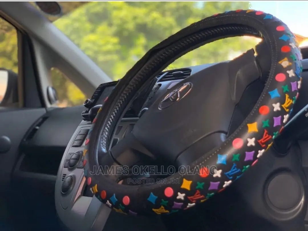 Lv( Luise Viton Steering Cover