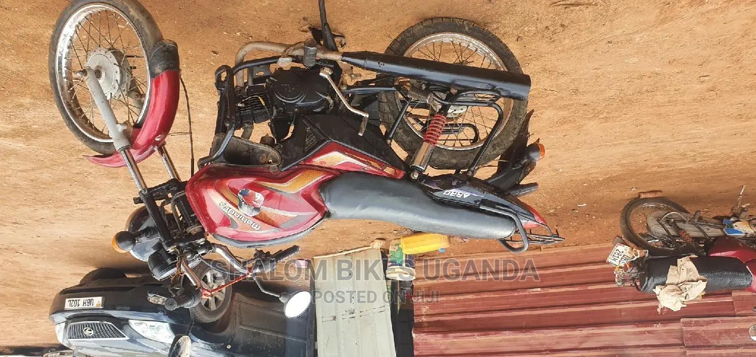 Mahindra Centuro 2020 Black