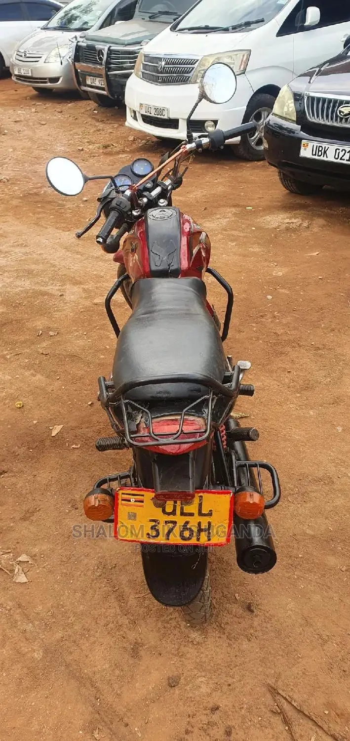 Mahindra Centuro 2020 Black