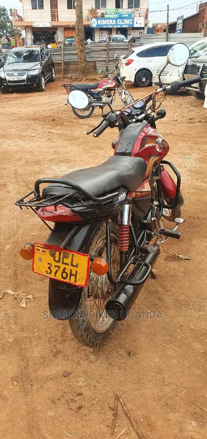 Mahindra Centuro 2020 Black