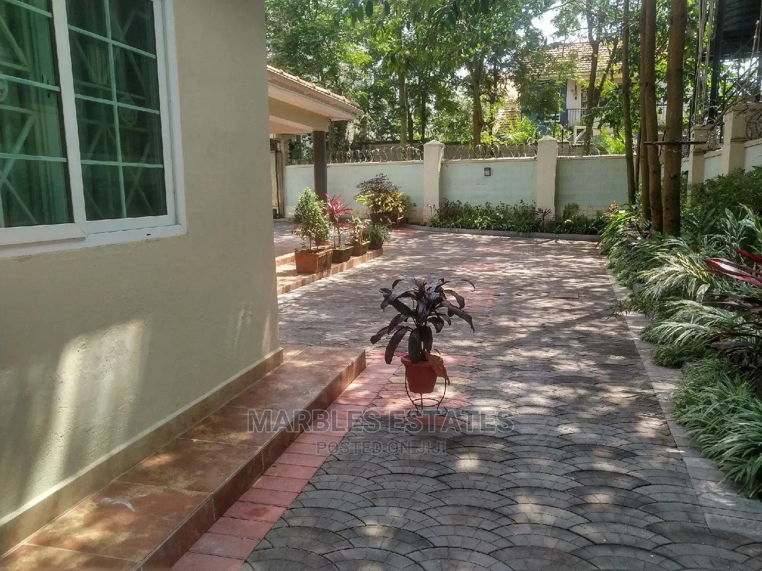 4bdrm House in Muyenga, Central Division for Sale