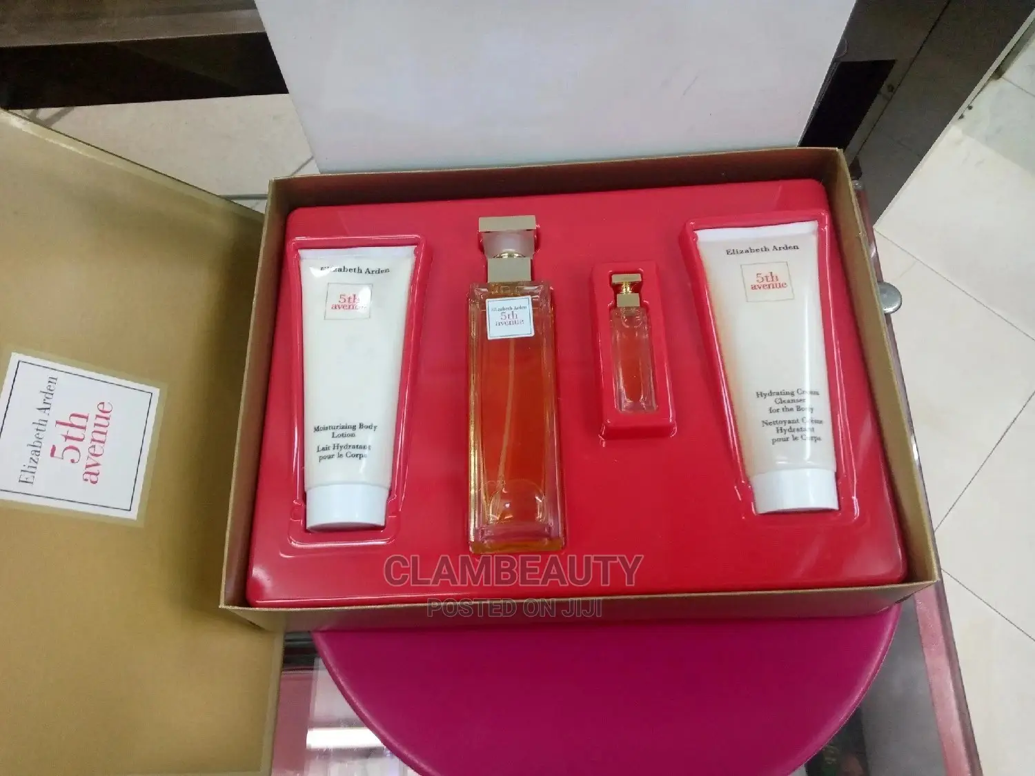 Elizabeth Arden 5th Avenue Perfume Gift Set