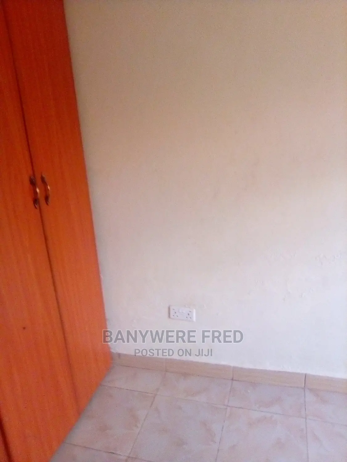 Furnished 4bdrm Bungalow in Kira for Sale
