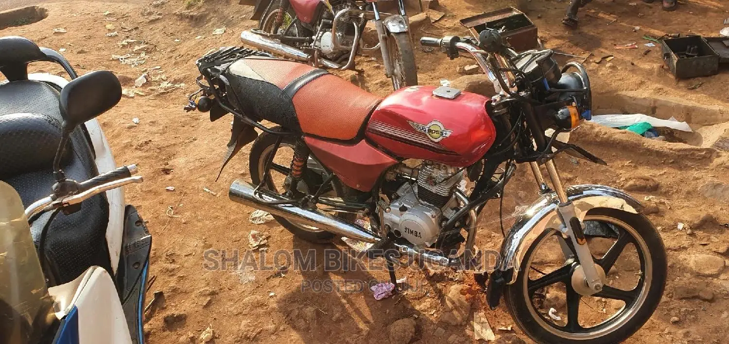 Bajaj RE 2021 Red