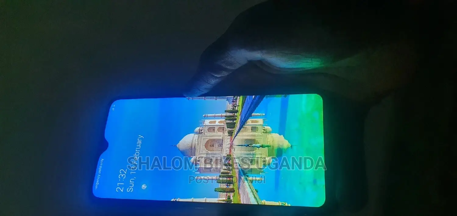 Samsung A10 32 GB Gray
