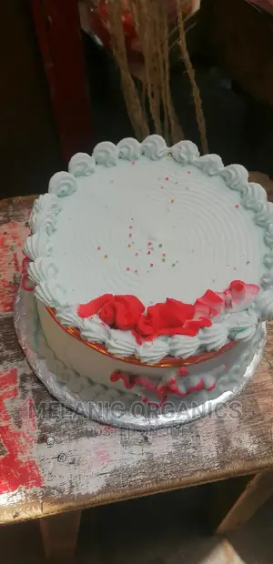 Photo - Birthday Cake 1kg