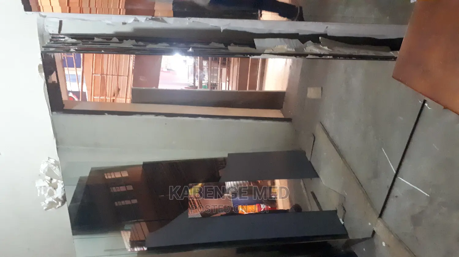 Mirros and Glass Services
