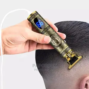 Hair Trimmer With Inbuilt Battery