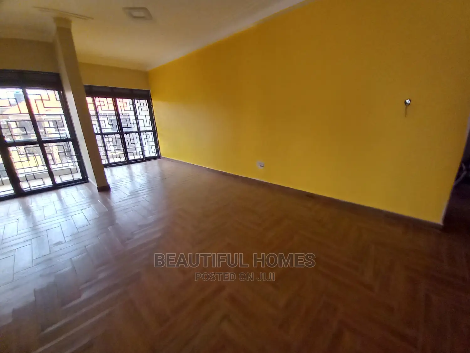 Furnished 6bdrm Block of Flats in Najjera, Central Division for Sale