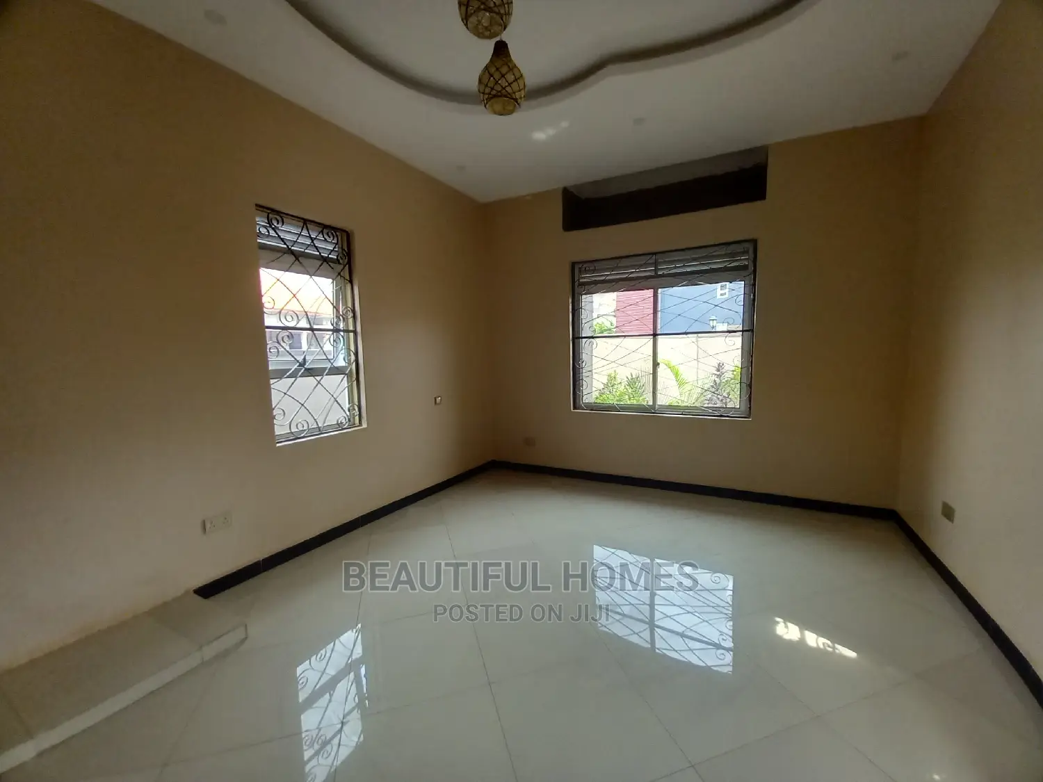 Furnished 2bdrm Apartment in Kisaasi, Central Division for Sale