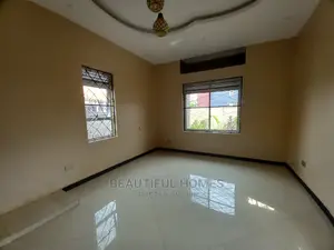 Furnished 2bdrm Apartment in Kisaasi, Central Division for Sale