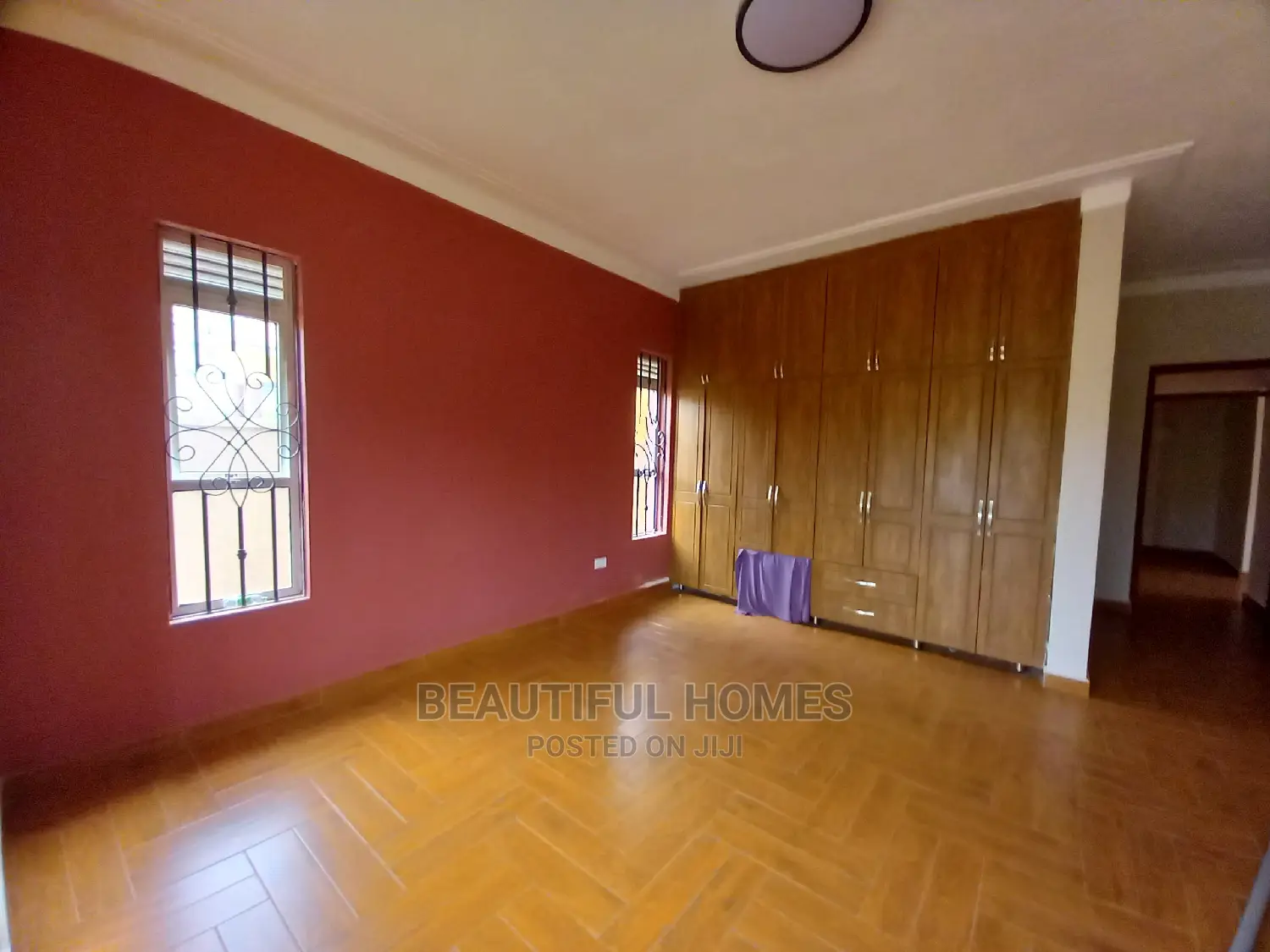 Furnished 2bdrm Apartment in Kisaasi, Central Division for Sale