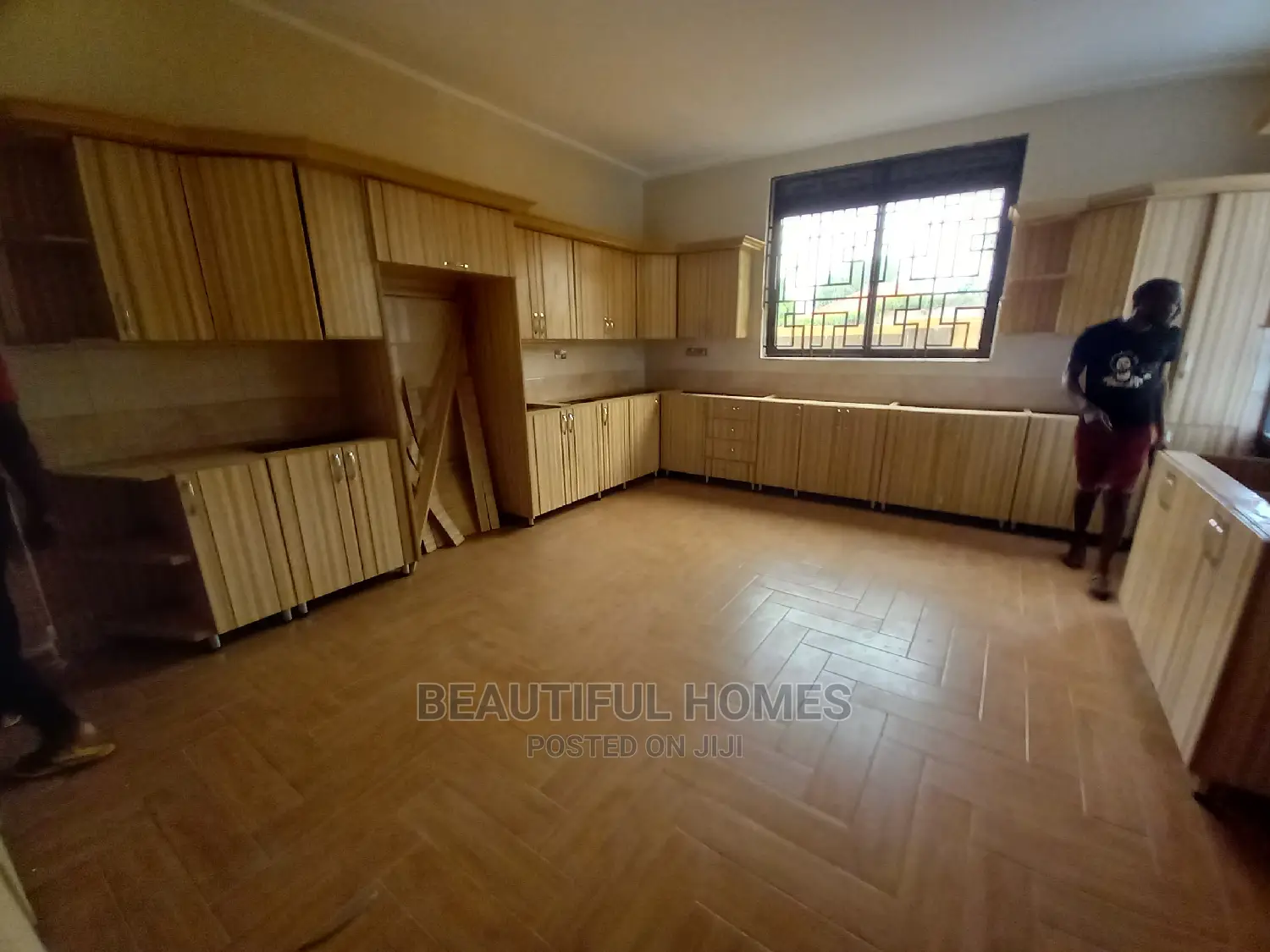 Furnished 6bdrm House in Najjera Corporate, Central Division for Sale