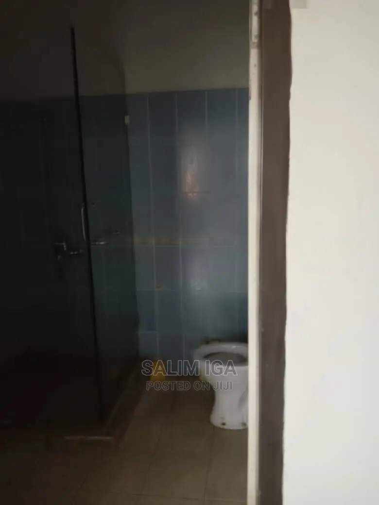 5bdrm Duplex in Kololo Property, Central Division for Rent