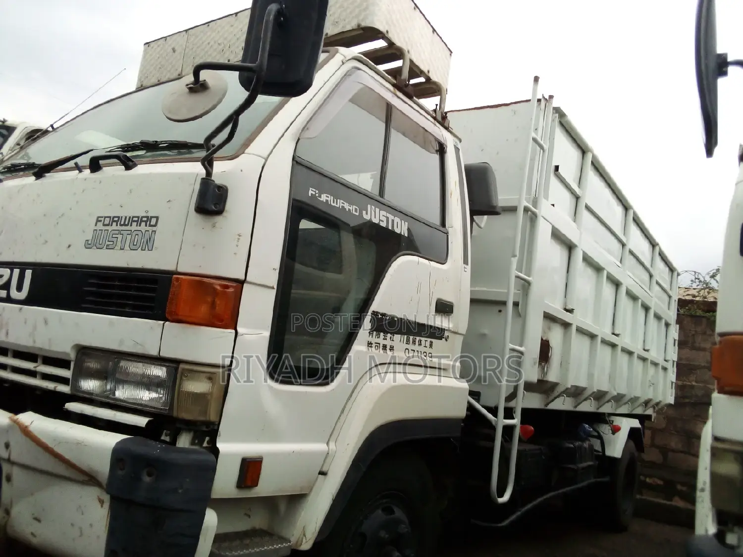 Isuzu Jaston for Collecting Sand,Bricks
