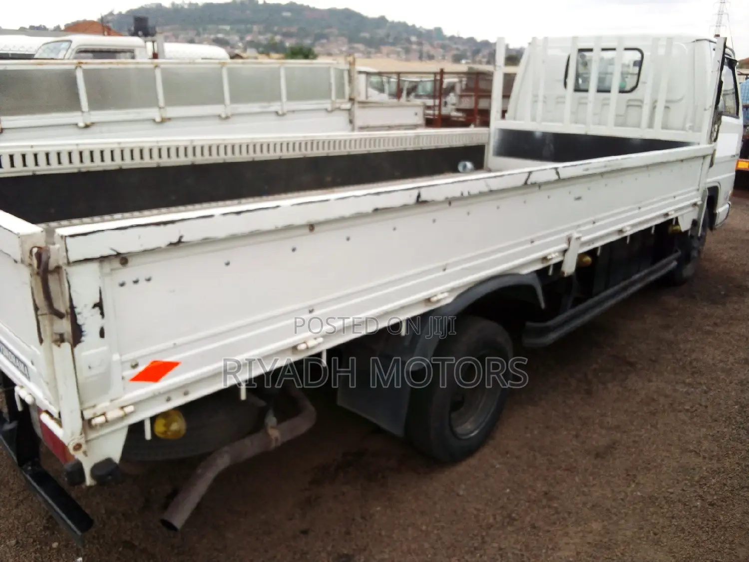 Isuzu Elf 2tans