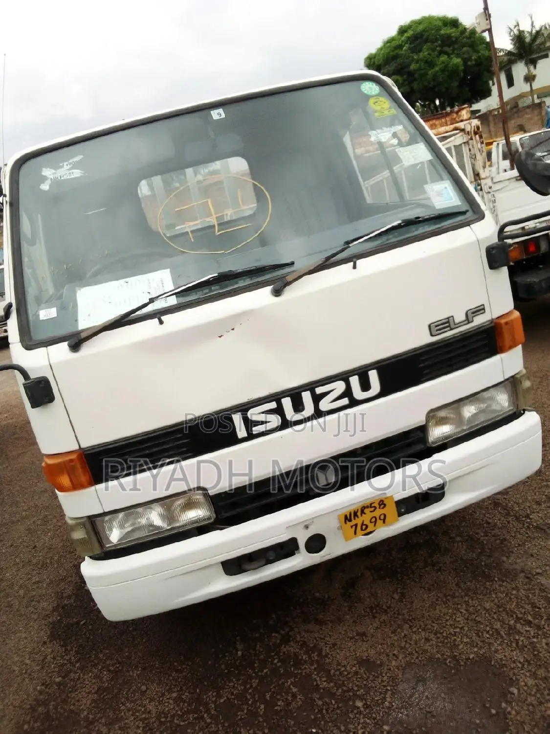 Isuzu Elf 2tans