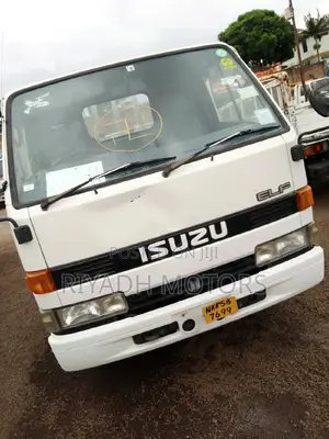 Isuzu Elf 2tans