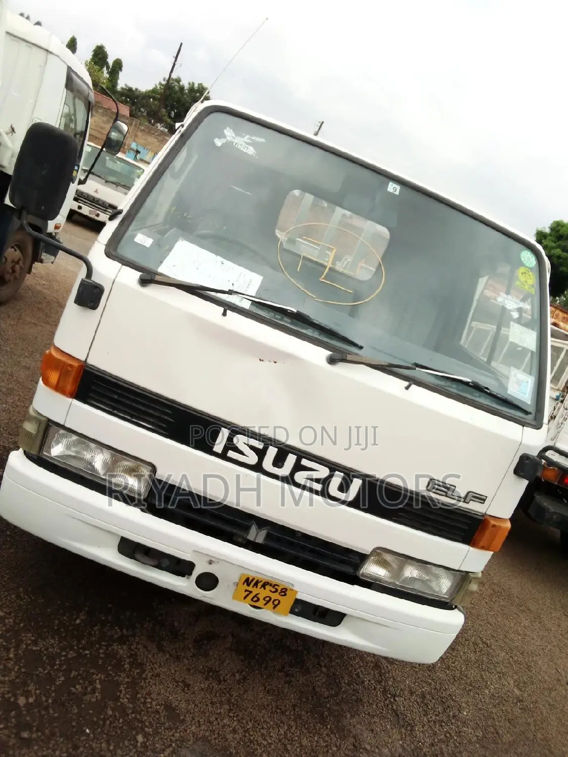 Isuzu Elf 2tans