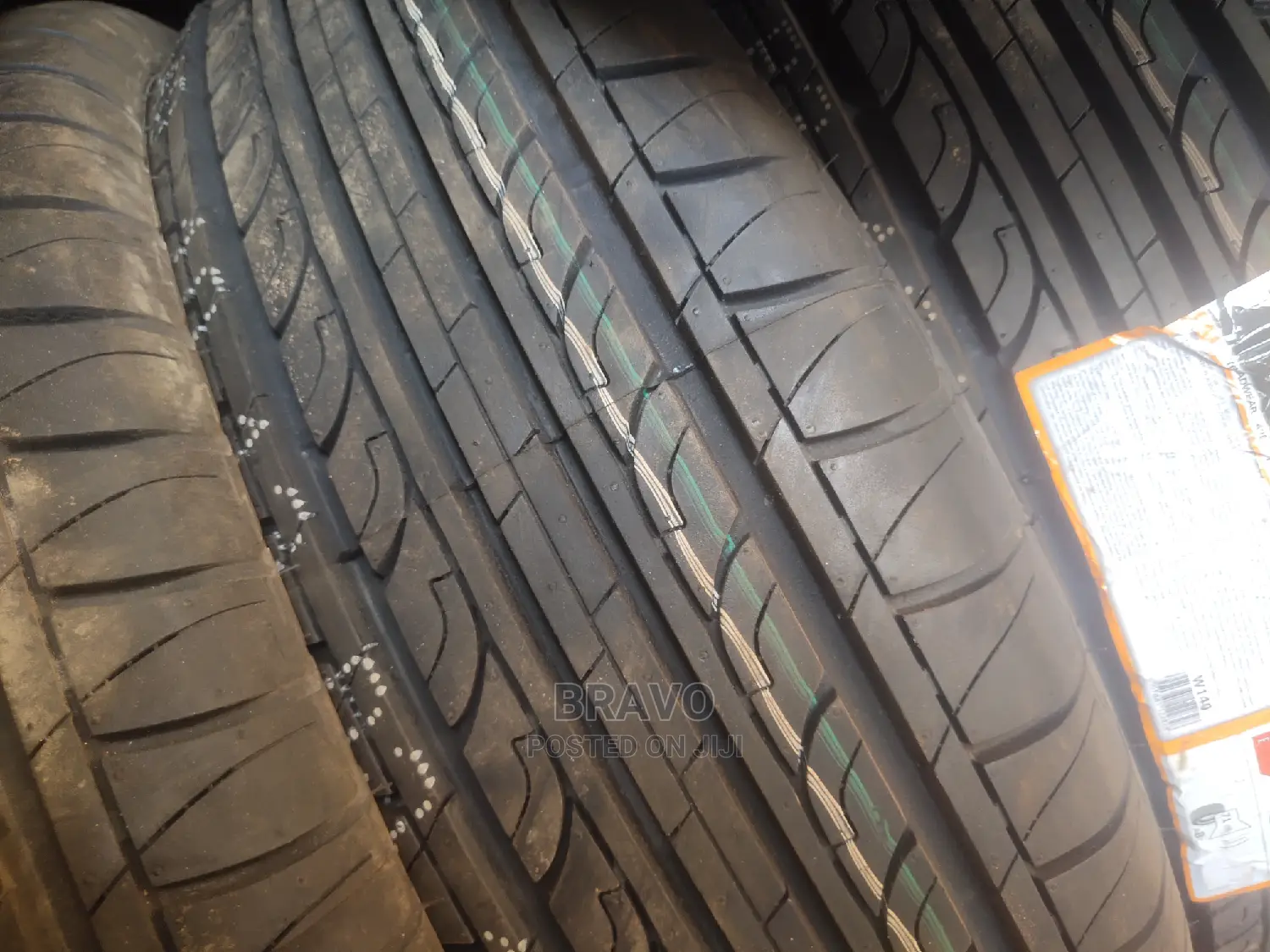 215/60r16 Centara Tyre