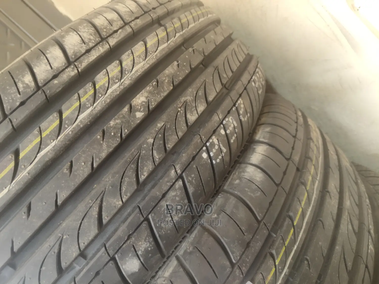 195/70r14 Tire