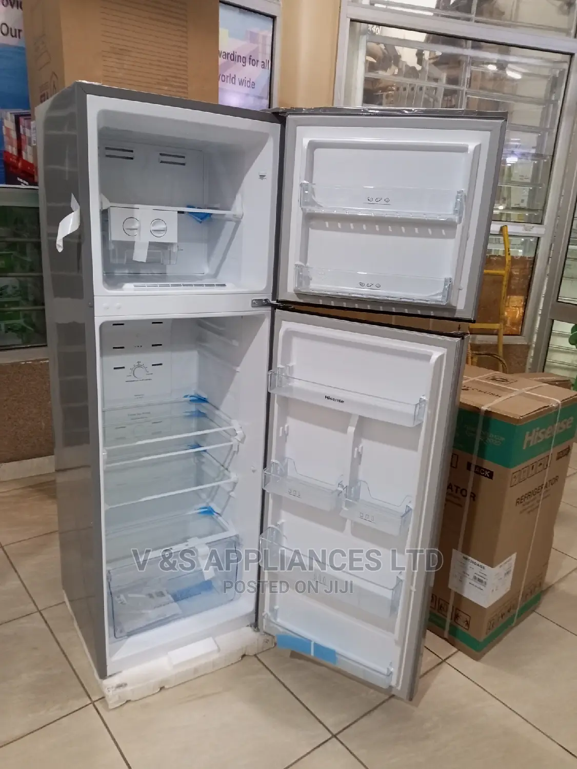 328l Hisense Frost Free Fridge