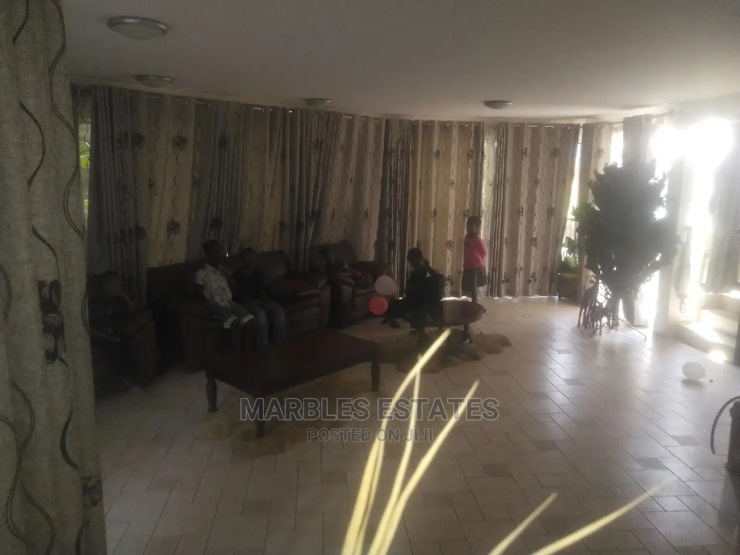 10bdrm House in Kololo, Central Division for Rent