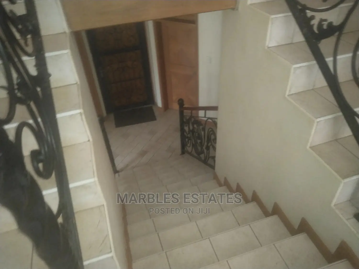 10bdrm House in Kololo, Central Division for Rent