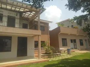 10bdrm House in Kololo, Central Division for Rent