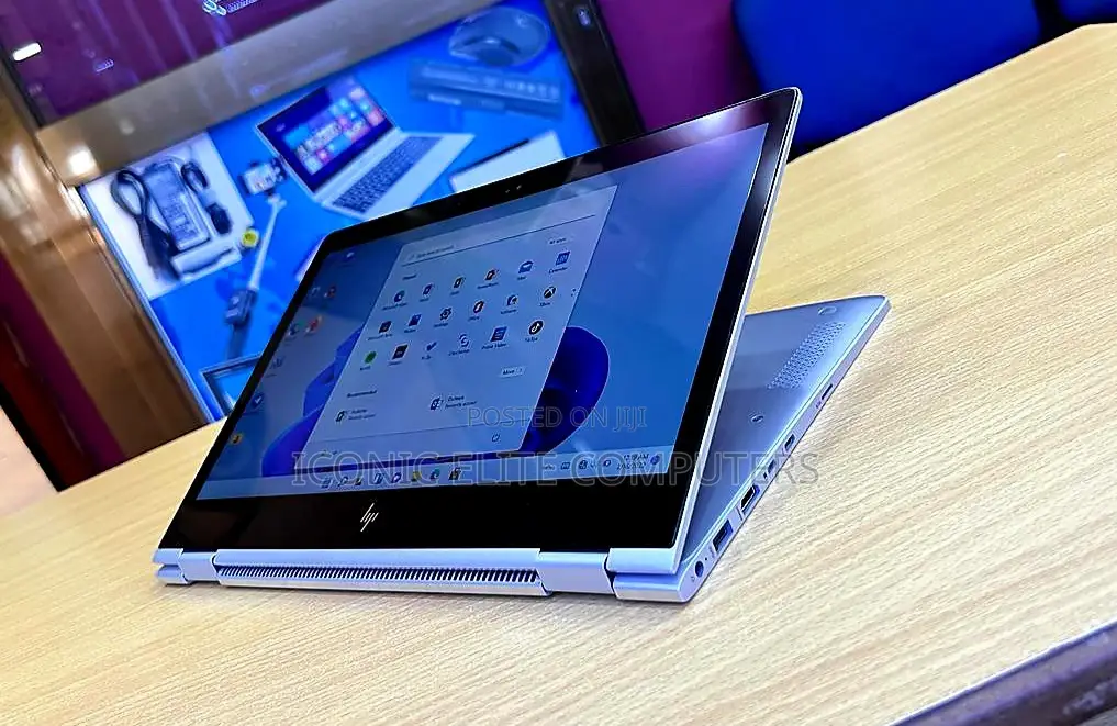 New Laptop HP EliteBook 1030 8GB Intel Core I5 SSD 256GB