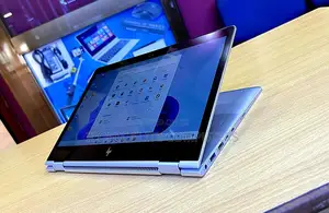 New Laptop HP EliteBook 1030 8GB Intel Core I5 SSD 256GB