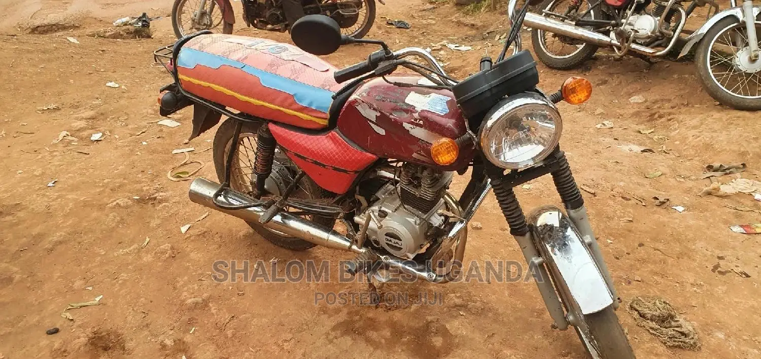 Bajaj Stroke 2019 Black
