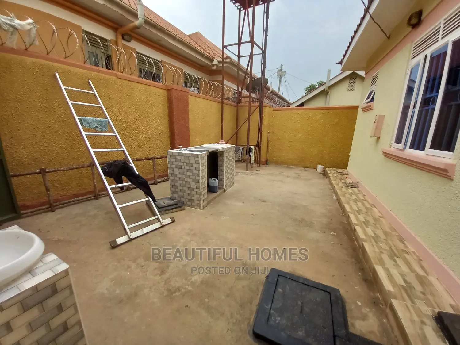 Furnished 4bdrm House in Kyaliwajjara, Kira for Sale