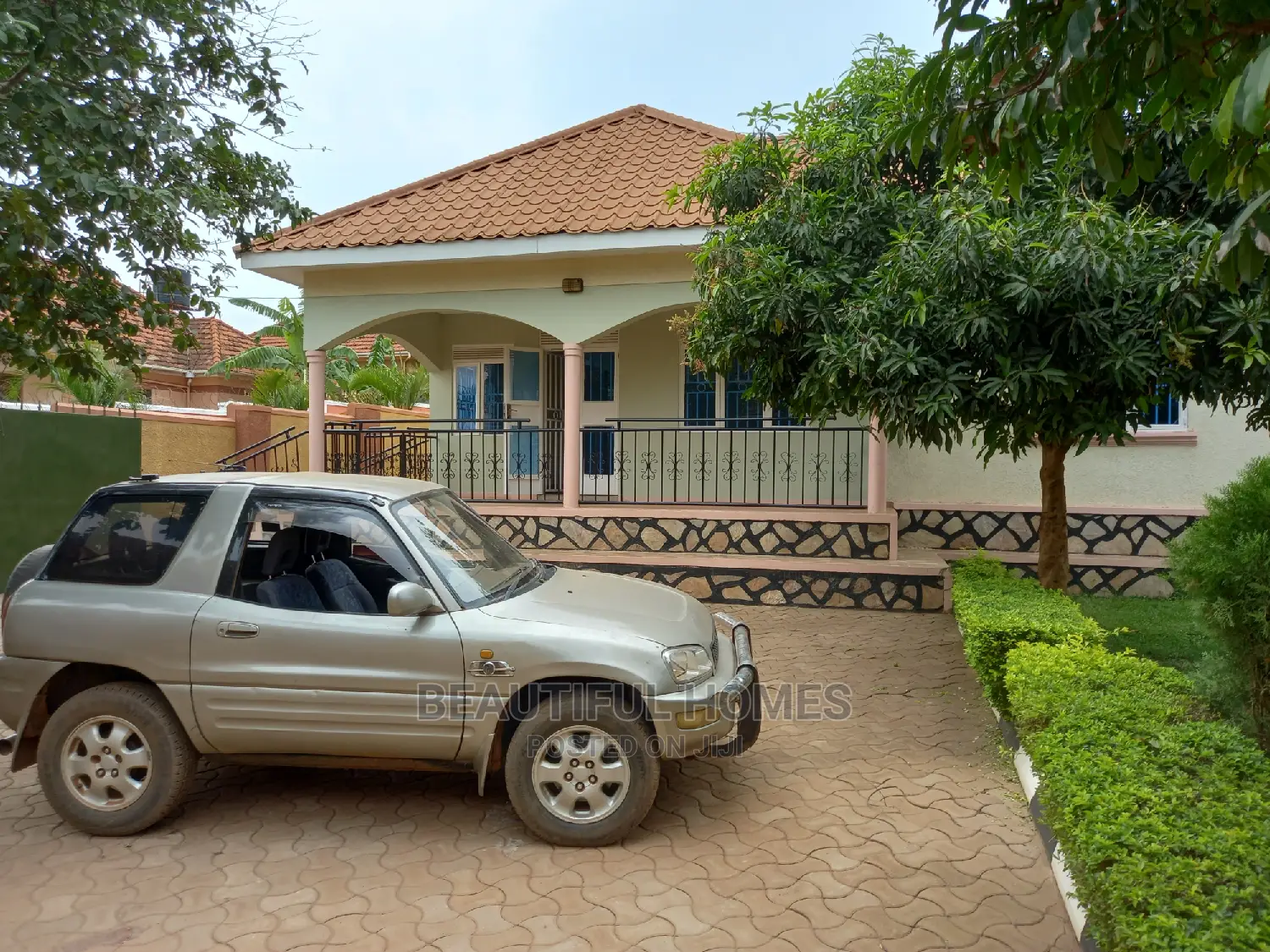 Furnished 4bdrm House in Kyaliwajjara, Kira for Sale